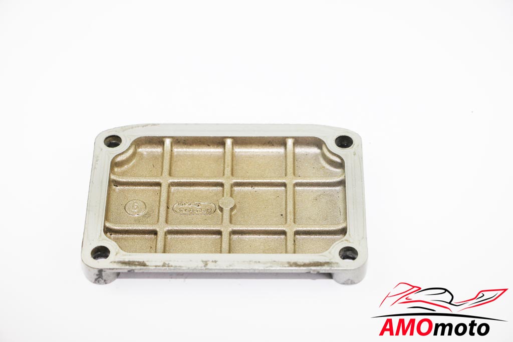 Ducati 748 Valve Cover Outlet Standing Cylinder